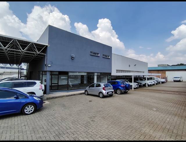 1,757M² WAREHOUSE TO LET IN GERMISTON CENTRAL